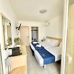 Leo & Sea Guest house 3*