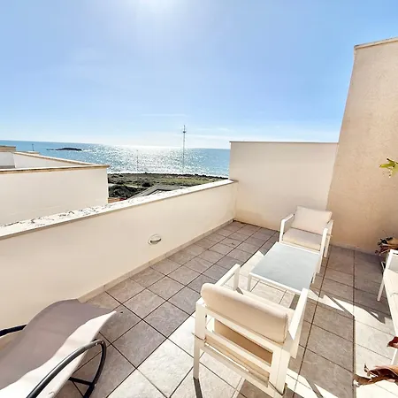 Leo & Sea Guest house