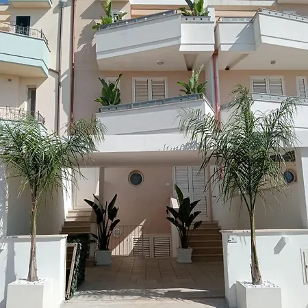 Leo & Sea Guest house
