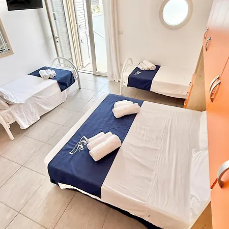 Leo & Sea Guest house